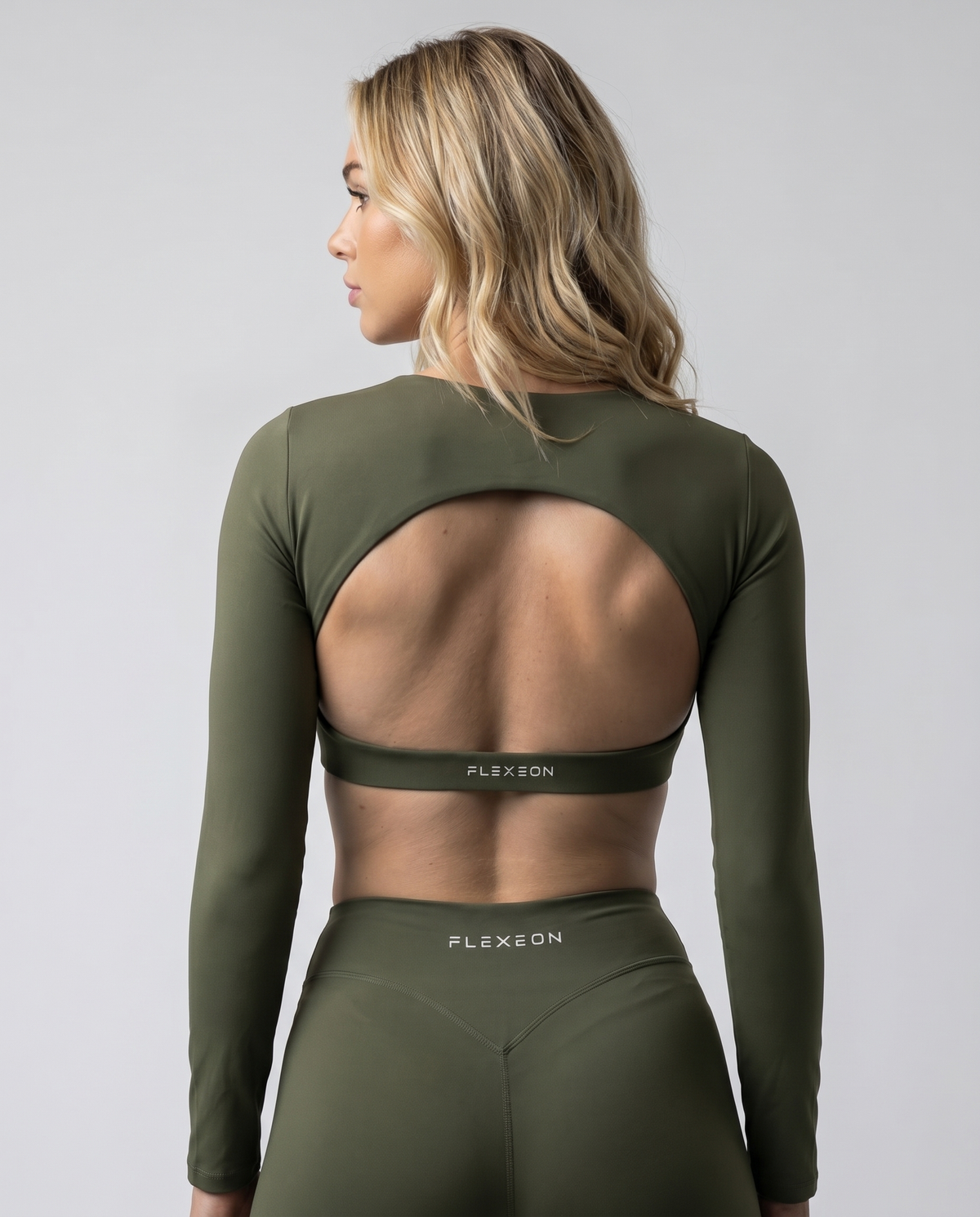 AURA FLXSCULPT™ Long Sleeve Top — Oliva
